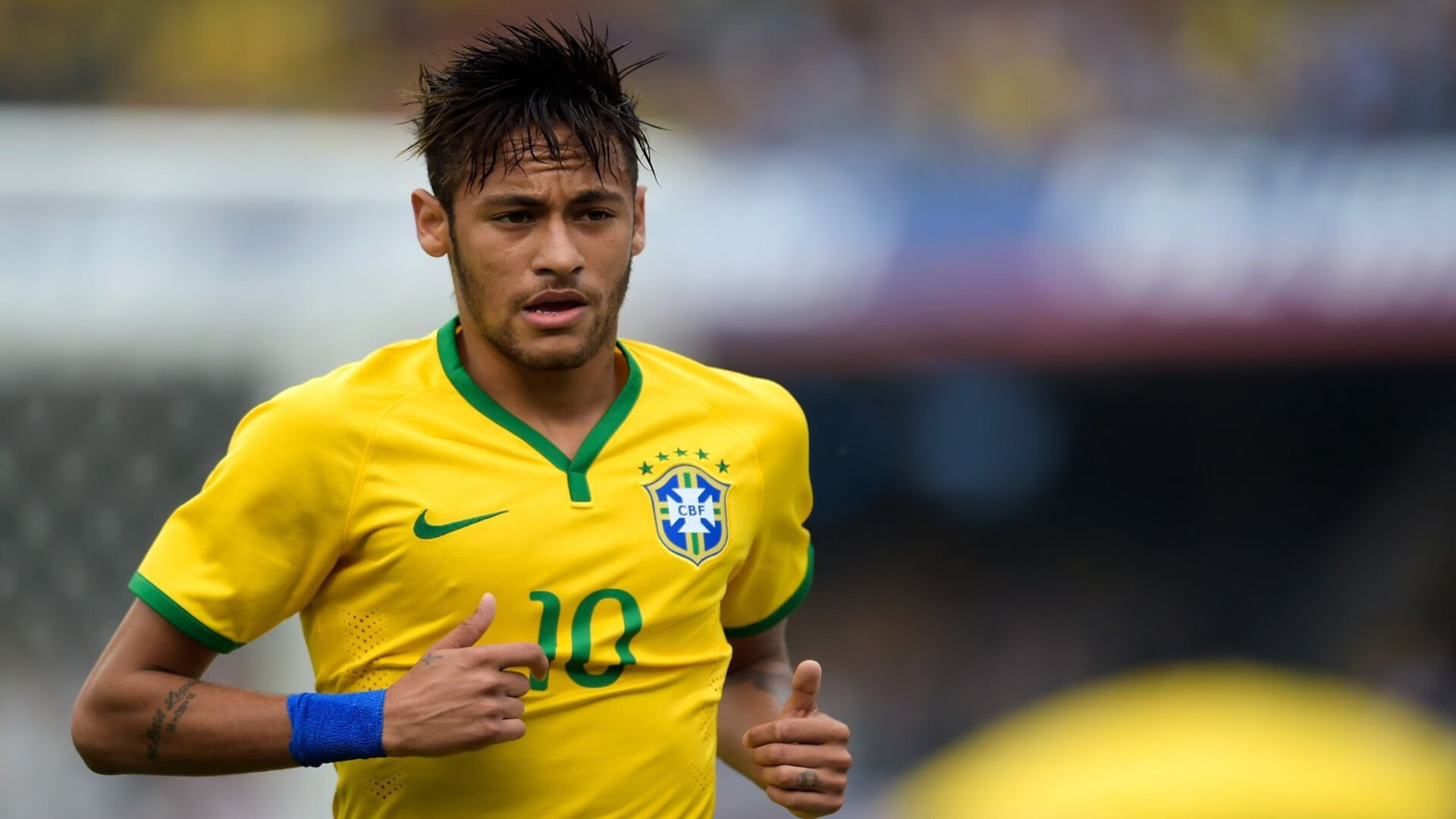 英超球员赛后恢复曲线数据驱动个性化训练方案设计