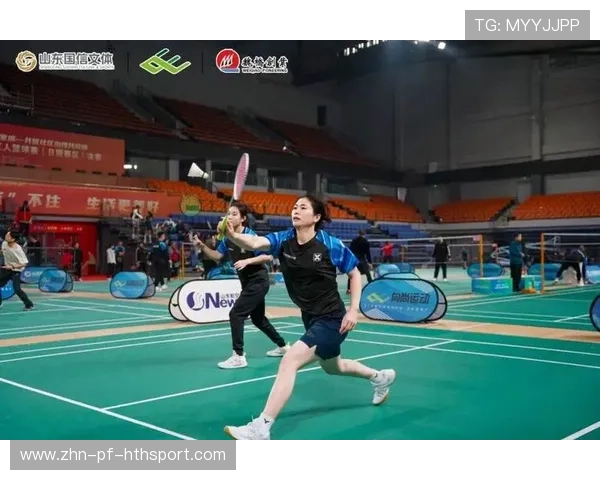 完美杯山东羽毛球赛高潮迭起,精彩比赛频出 完美杯山东羽毛球赛高潮迭起,精彩比赛频出